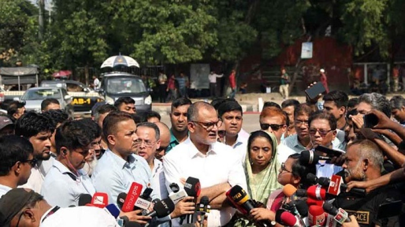 বিমানবন্দরের অগ্নিকাণ্ড: ক্ষতিগ্রস্তদের জন্য তিন দিন অতিরিক্ত ফ্লাইট চার্জ মওকুফ
